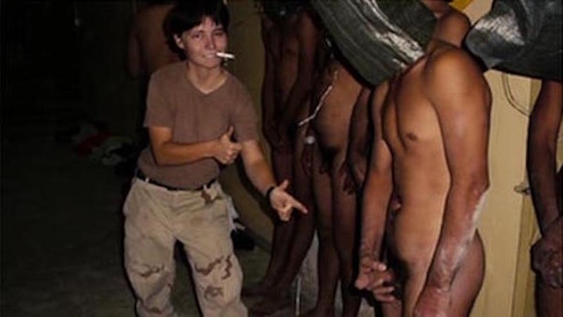 Lynndie England - Abu Ghraib prisoners