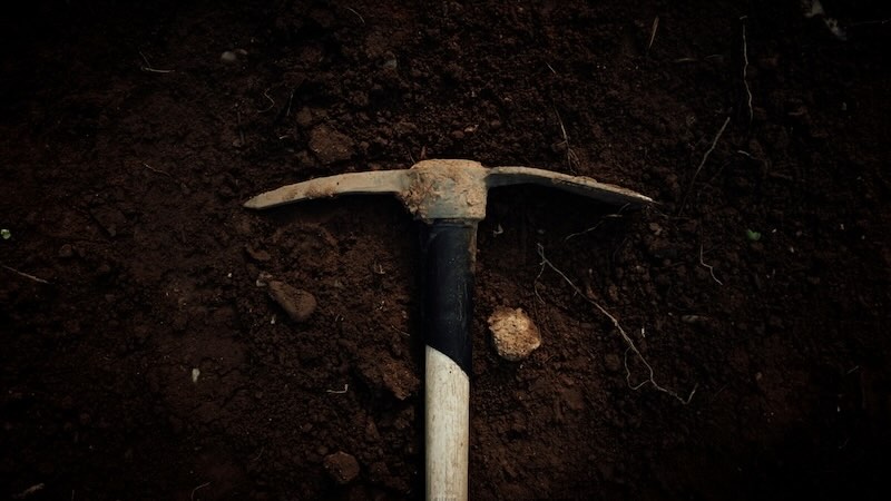 How to drive consciousness into the unconscious