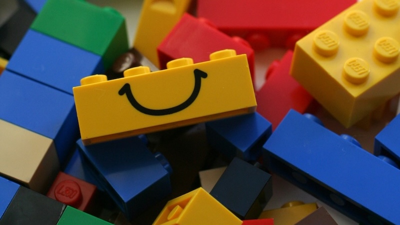 The self-replicating building blocks of patriarchy